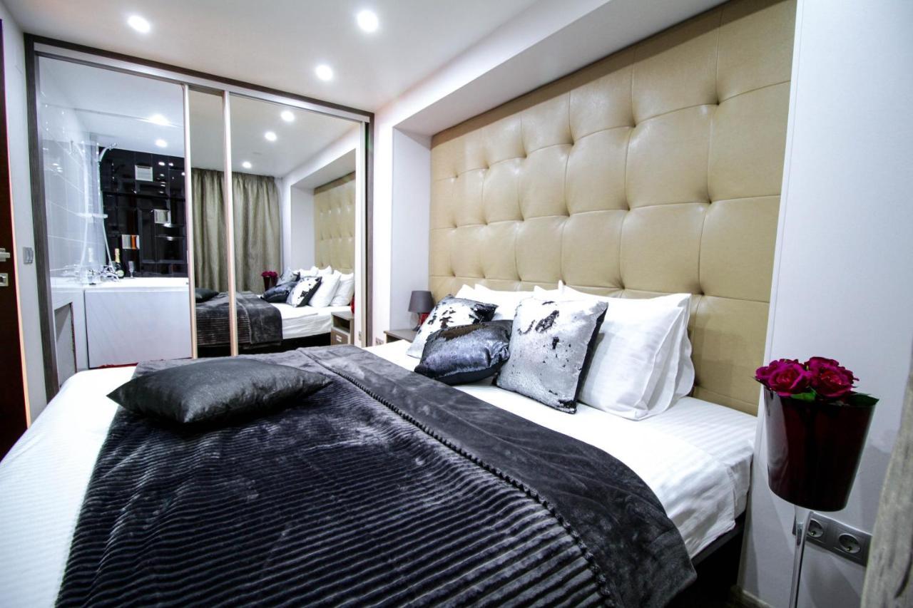 Langery Residence Central Apartments Odessa Dış mekan fotoğraf