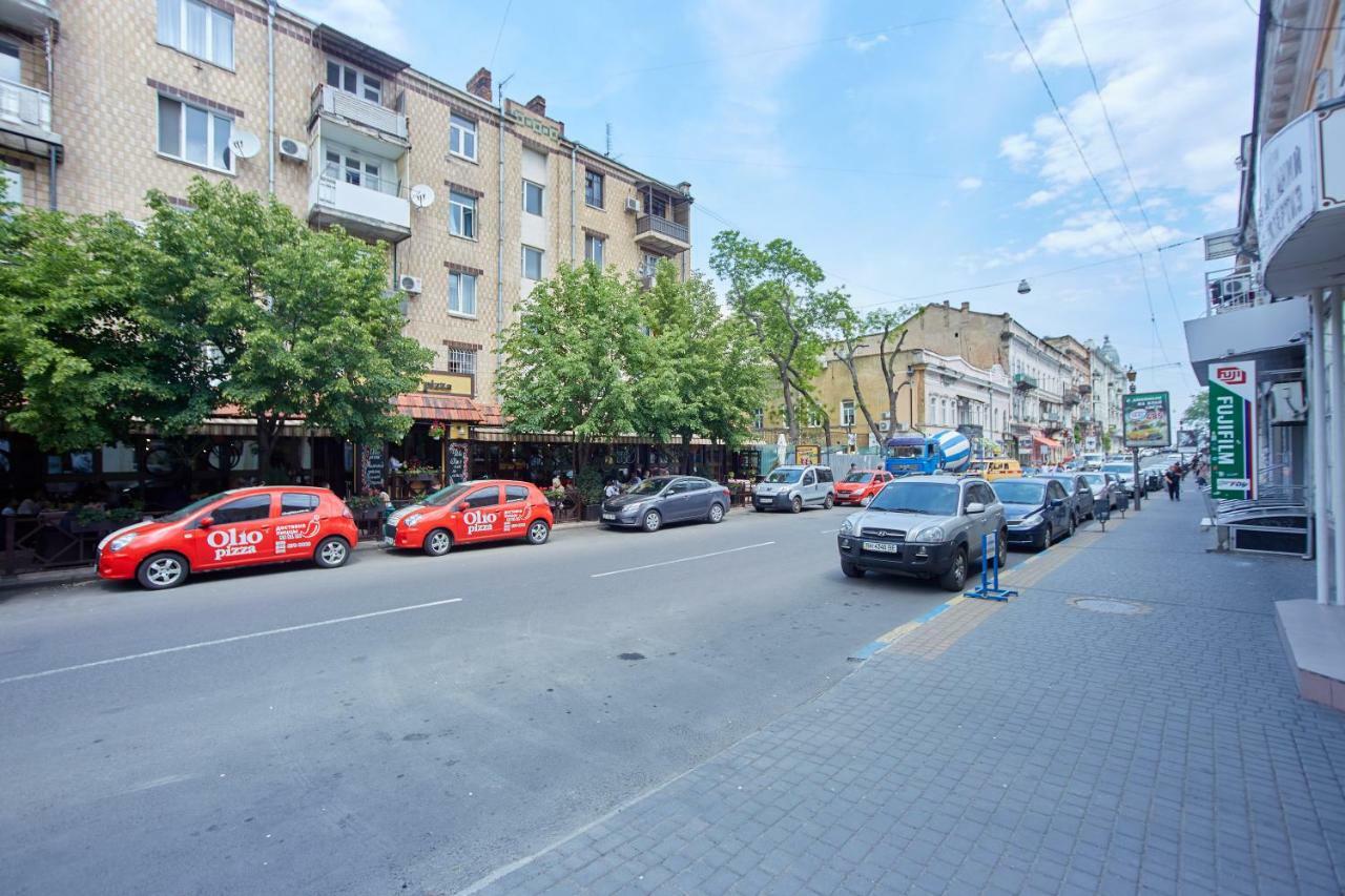 Langery Residence Central Apartments Odessa Dış mekan fotoğraf